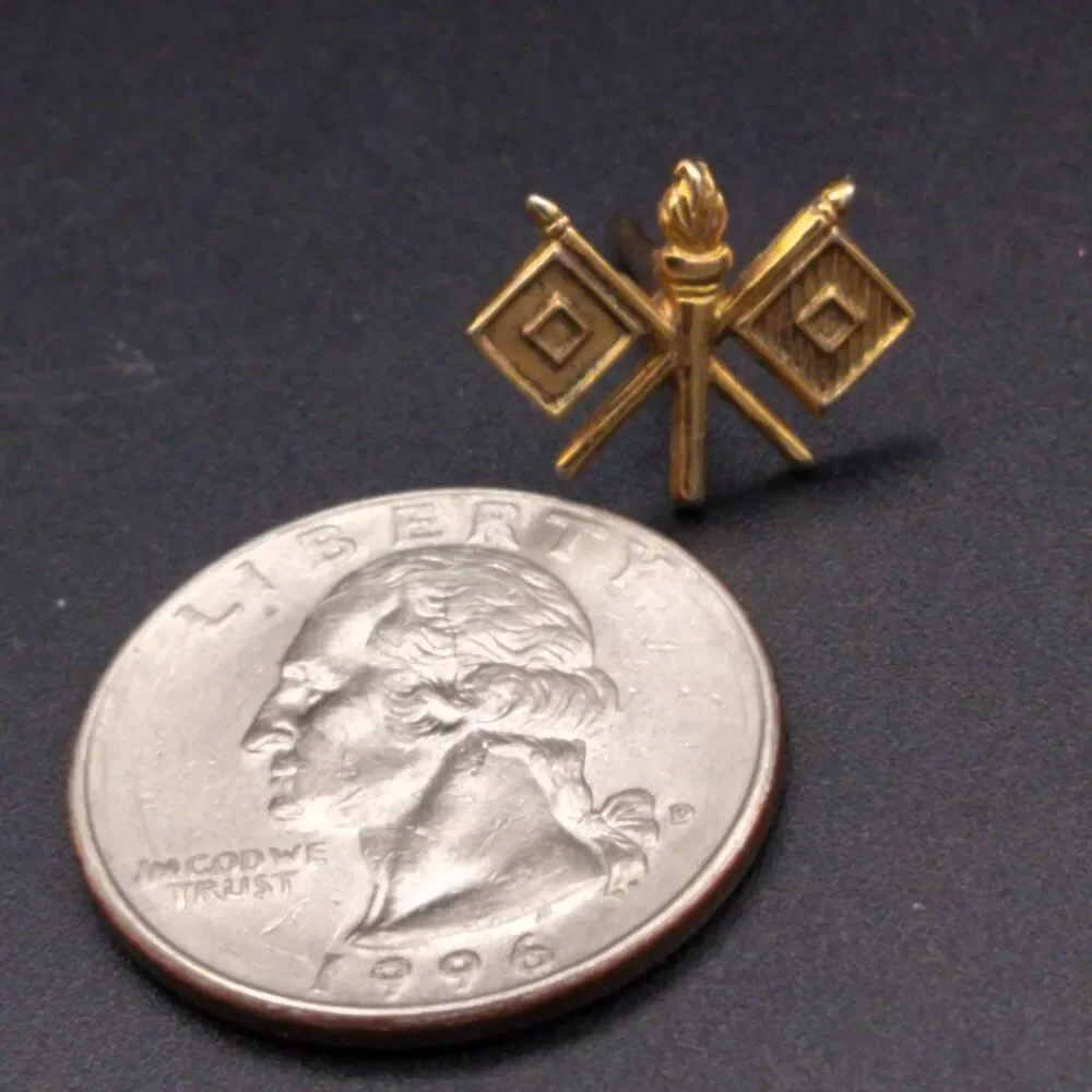 US Army Signal Corps Officer Collar Brass Branch Insignia pin-back